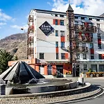 Vittoria 4* Sondrio