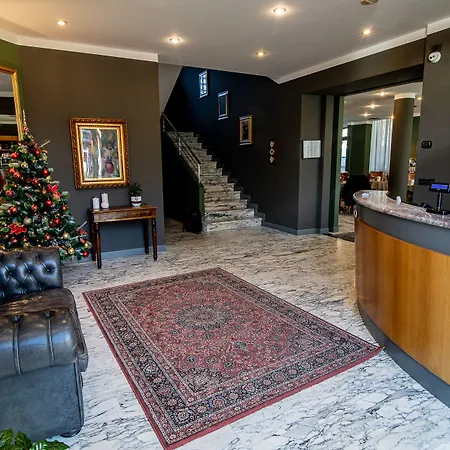 Hotel Vittoria 4*