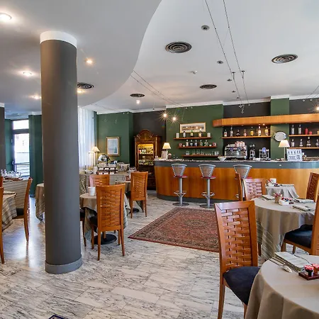 Hotel Vittoria Sondrio