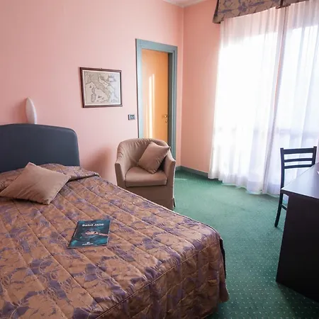 Vittoria Hotel